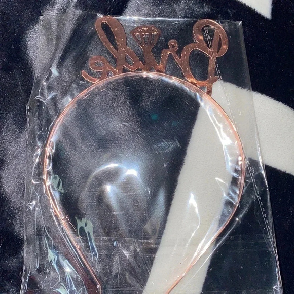 Rose gold tone Fashion Bride Tiara ring  detail crown - Picture 5 of 7